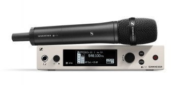 Sennheiser EW 500 G4-935-AW+ juhtmevaba mikrofonisüsteem Juhtmevaba mikrofonisüsteem Sennheiser EW 500 G4-935-AW+, must mikrofon ja valge vastuvõtja horisontaalasendis.