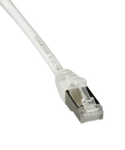 Schneider Electric Cat6A ühenduskaabel 1,0 m valge RJ45-pistik Valge Schneider Electric Cat6A S/FTP ühenduskaabel, millel on RJ45-pistik ning kaablil on brändi logo.